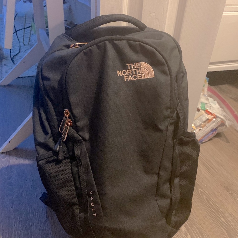 Northface black backpack